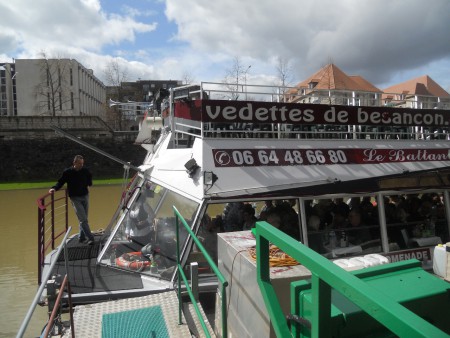 Déjeuner sur le bâteau !! journée découverte Besançon - 13 avril 2013